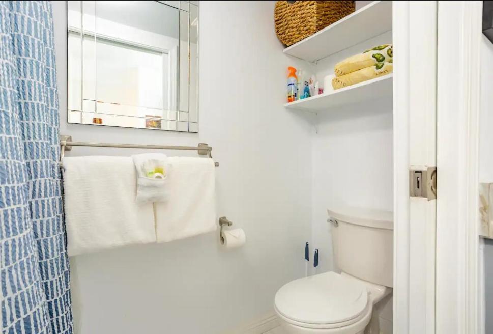 Downtown Hawaiian Theme Condo With Hot Tub, Pool & Beach - Kona Islander Inn Kailua-Kona Ngoại thất bức ảnh