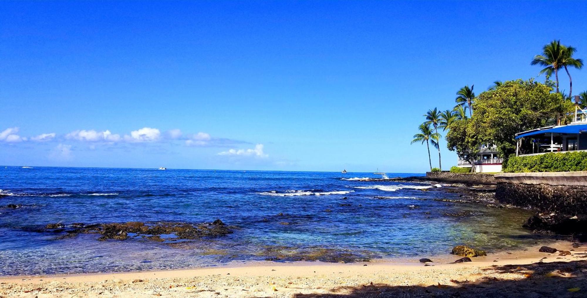 Downtown Hawaiian Theme Condo With Hot Tub, Pool & Beach - Kona Islander Inn Kailua-Kona Ngoại thất bức ảnh