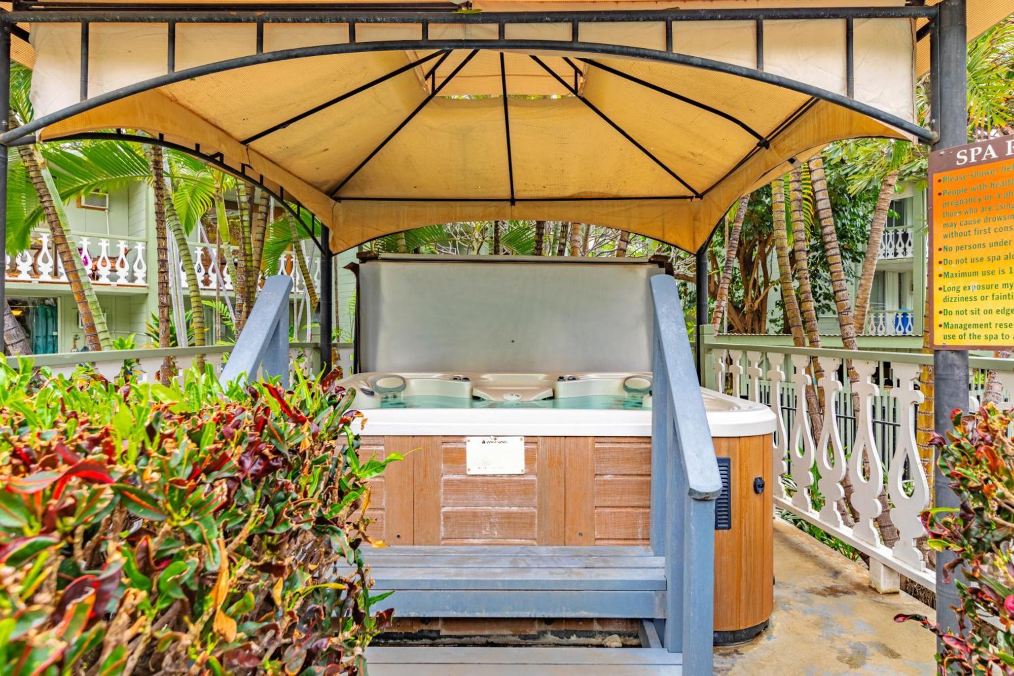 Downtown Hawaiian Theme Condo With Hot Tub, Pool & Beach - Kona Islander Inn Kailua-Kona Ngoại thất bức ảnh